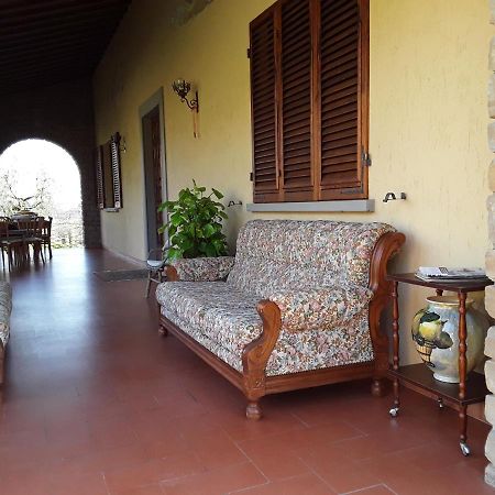 Bed and Breakfast La Collina Degli Olivi Карминьяно Экстерьер фото